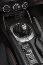 Abarth 124 Spider 2016 года (NA)